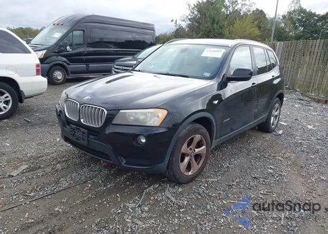 2011 BMW X3 xDrive28I z USA, uszkodzony, nr VIN 5UXWX5C56BL709221
